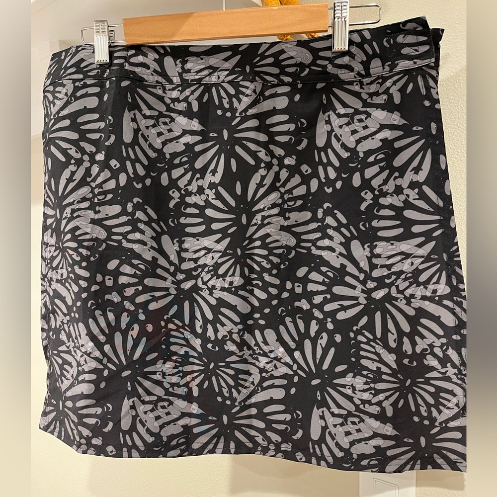 Ripskirt Hawaii XL wrap skirt 19” above the knee, length 2 NWT Rip skirt